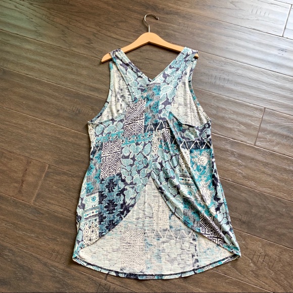 Lucky Lotus Open Back Tank - Picture 2 of 5